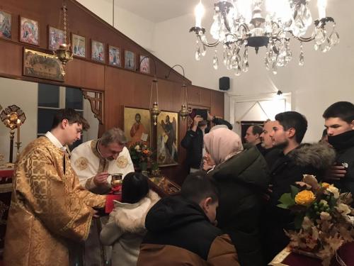 поноћна Литургија - Причешће