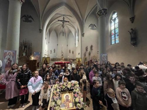 mini 20240129 103814557 iOS