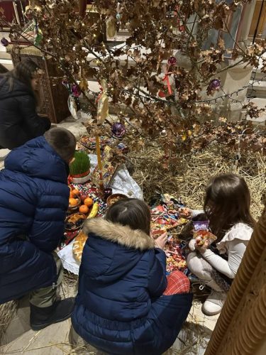 mini deca-kod-badnjaka-1